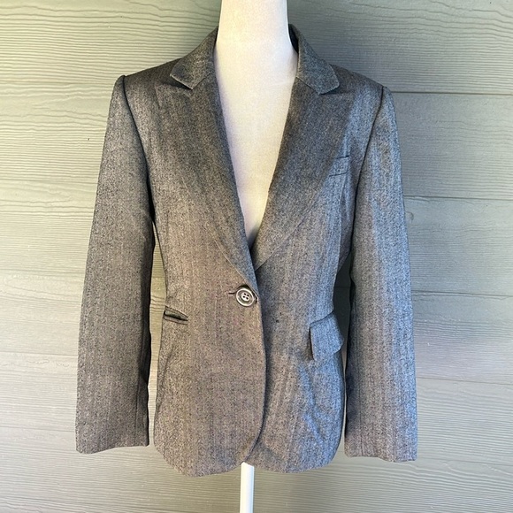Tahari Arthur S. Levine Wool Blazer - Picture 1 of 12